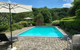 Paddock Lodge - Suites Wellness & Chambres D'Hotes